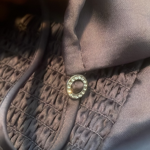 Garage Clothing Halter Crop Top - Picture 3 of 3